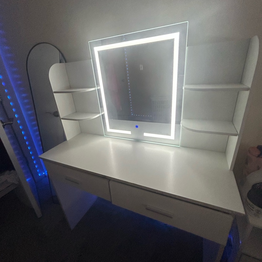 SHEIN White Vanity Table with LED Mirror
